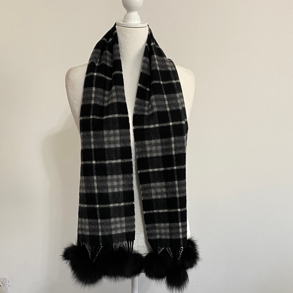 Burberry Black and Gray Checkered Scarf with Fox Fur Trim